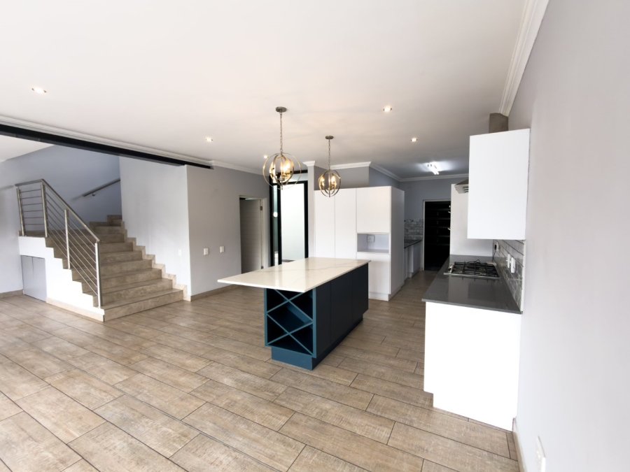 3 Bedroom Property for Sale in The Islands Estates North West